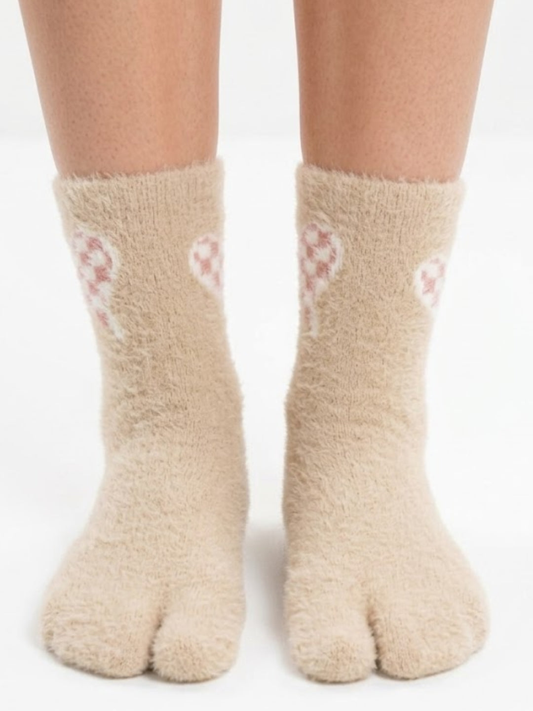 Cdeck Women’s Premium Fuzzy Split-Toe Socks – Cute Bunny Design | Warm Winter Socks | Free Size | Beige