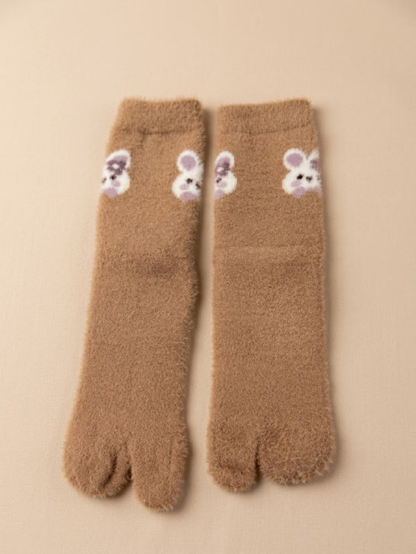 Cdeck Women’s Premium Soft Fuzzy Cute Animal Split-Toe Warm Winter Socks  | Cozy Plush Free Size | Brown