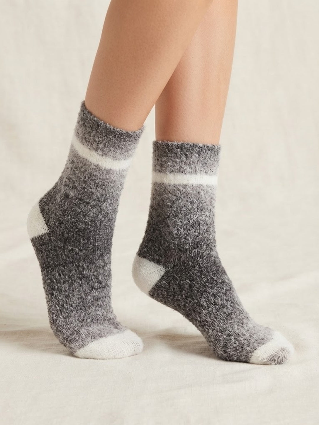 Cdeck Unisex Premium Fuzzy Socks – Soft Warm Cozy Winter Socks for Men & Women | Free Size | Grey