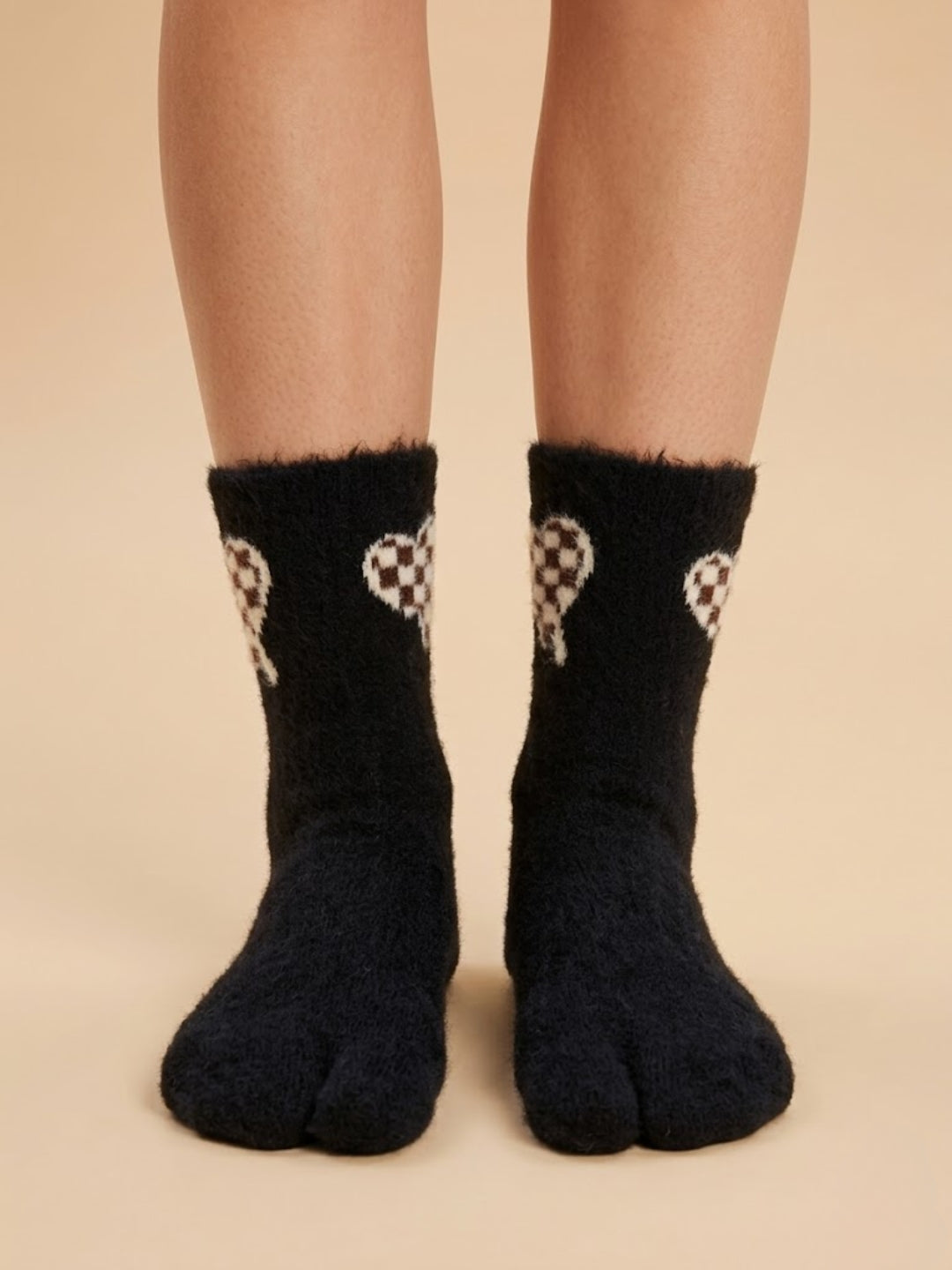 Cdeck Women’s Premium Fuzzy Split-Toe Socks – Cute Bunny Design | Warm Winter Socks | Free Size | Black