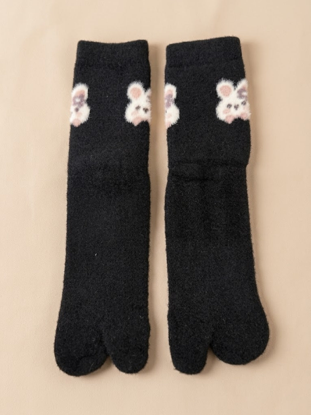 Cdeck Women’s Premium Soft Fuzzy Cute Animal Split-Toe Warm Winter Socks – Cozy Plush Free Size | Black