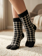 Cdeck Women’s Premium Rabbit Hair Wool Split-Toe Warm Winter Socks | Free Size | Black