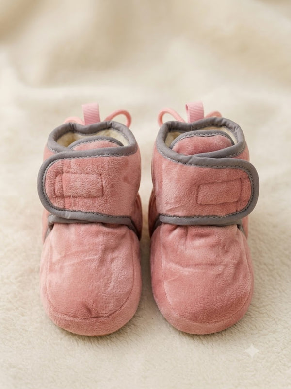 Cdeck Woolen Baby Booties for kids| Soft, Warm & Comfortable Winter Footwear | 3–9 Months | pink
