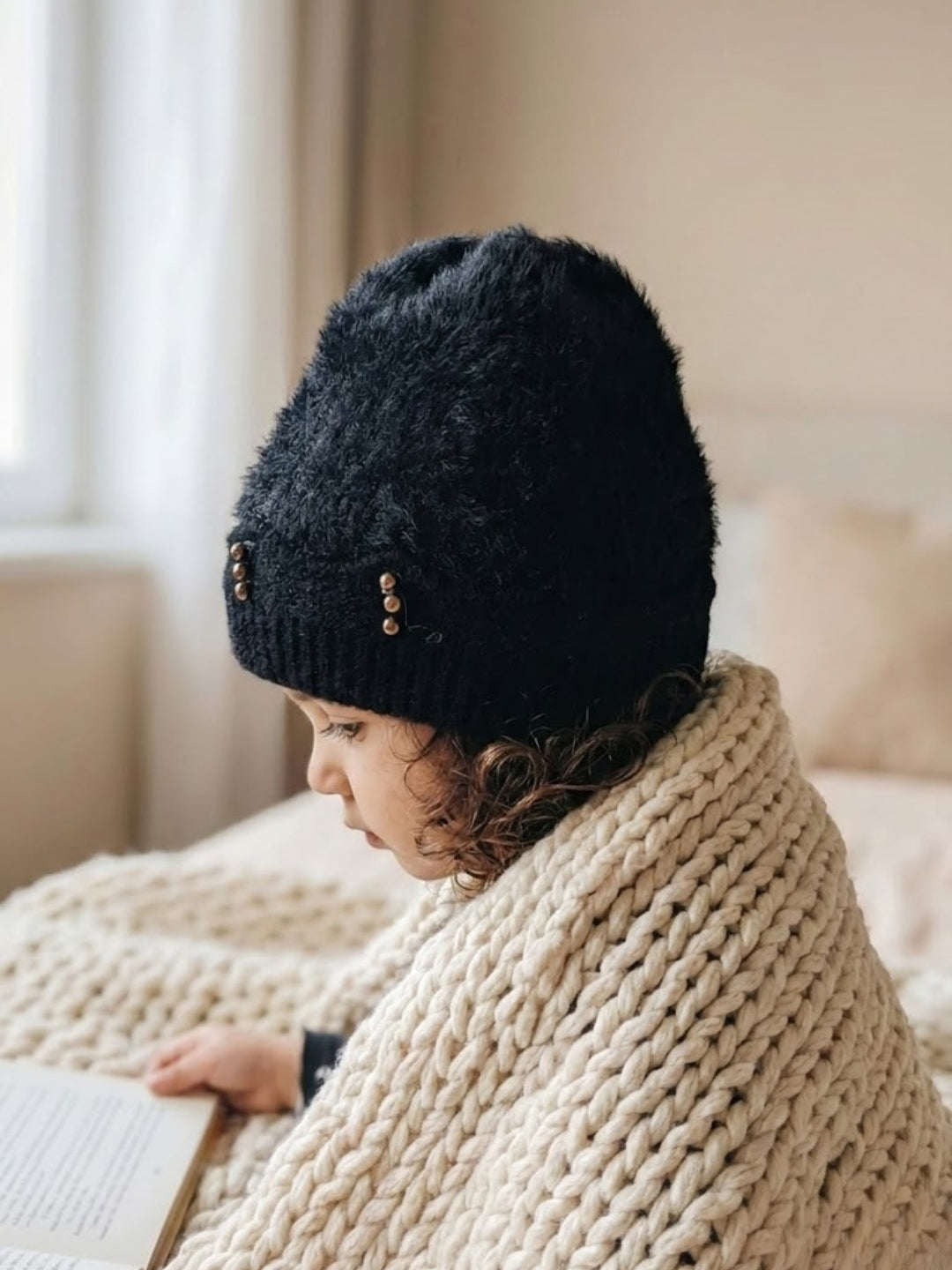 Cdeck Kids Woolen Winter Cap for Baby Girls | Soft, Warm & Comfortable | 1–2 Years