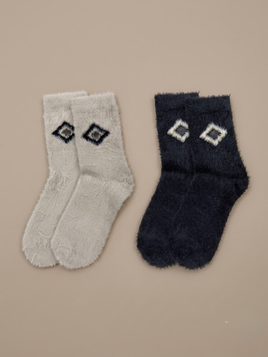 Cdeck Men’s Hair Wool Winter Socks | 2 Pair Set | Soft, Warm & Stretchable | Universal Fit for Adults | Black & Cream