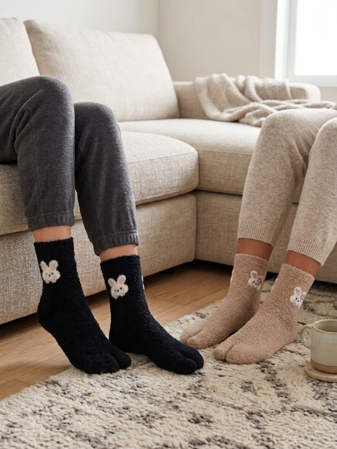 Cdeck Women’s Premium Fuzzy Split-Toe Socks – Cute Bunny Design | Warm Winter Socks | Free Size | Black & Beige