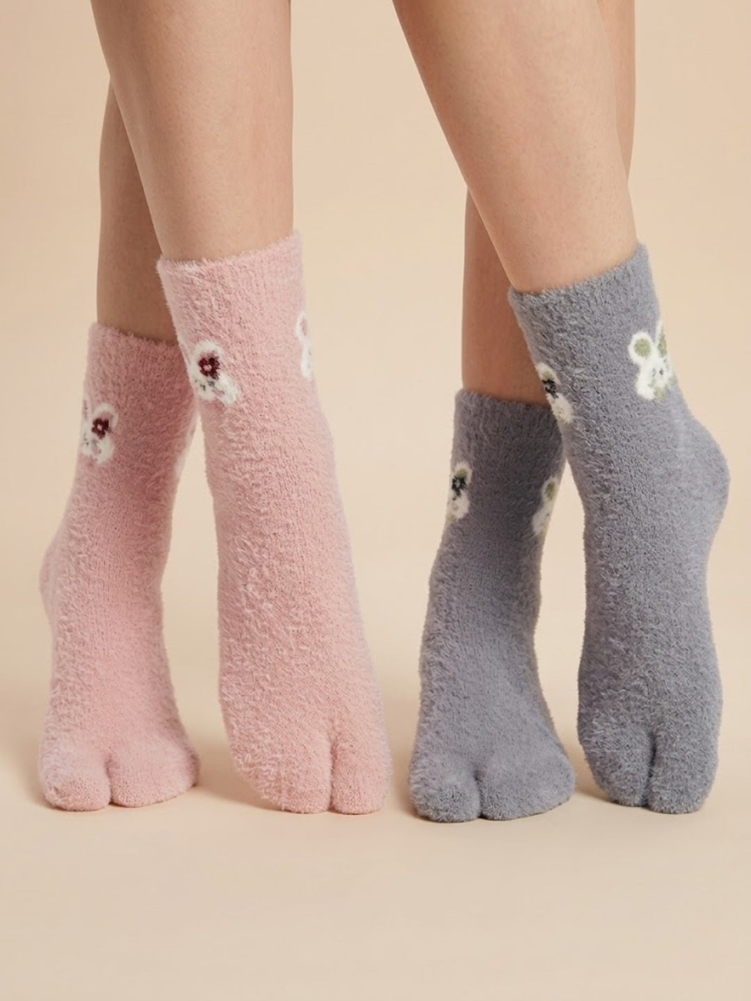 Cdeck Women’s Premium Fuzzy Split-Toe Socks – Cute Bunny Design | Warm Winter Socks | Free Size | Pink & Grey